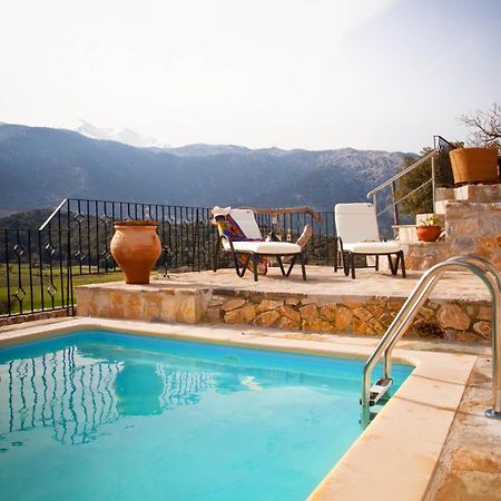 Stone Built Villa Galatia, Poolside & Perfect View Karés 外观 照片
