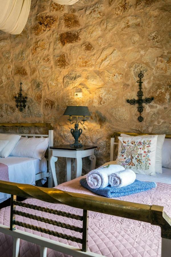Stone Built Villa Galatia, Poolside & Perfect View Karés 外观 照片